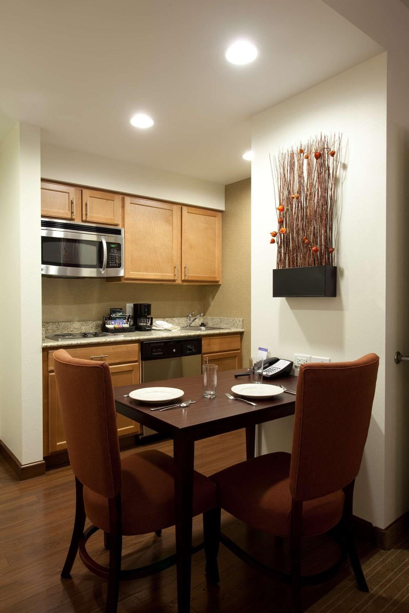 Homewood Suites By Hilton St. Louis - Galleria Richmond Heights Eksteriør billede