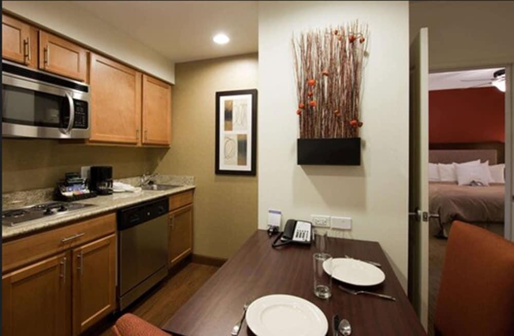 Homewood Suites By Hilton St. Louis - Galleria Richmond Heights Eksteriør billede