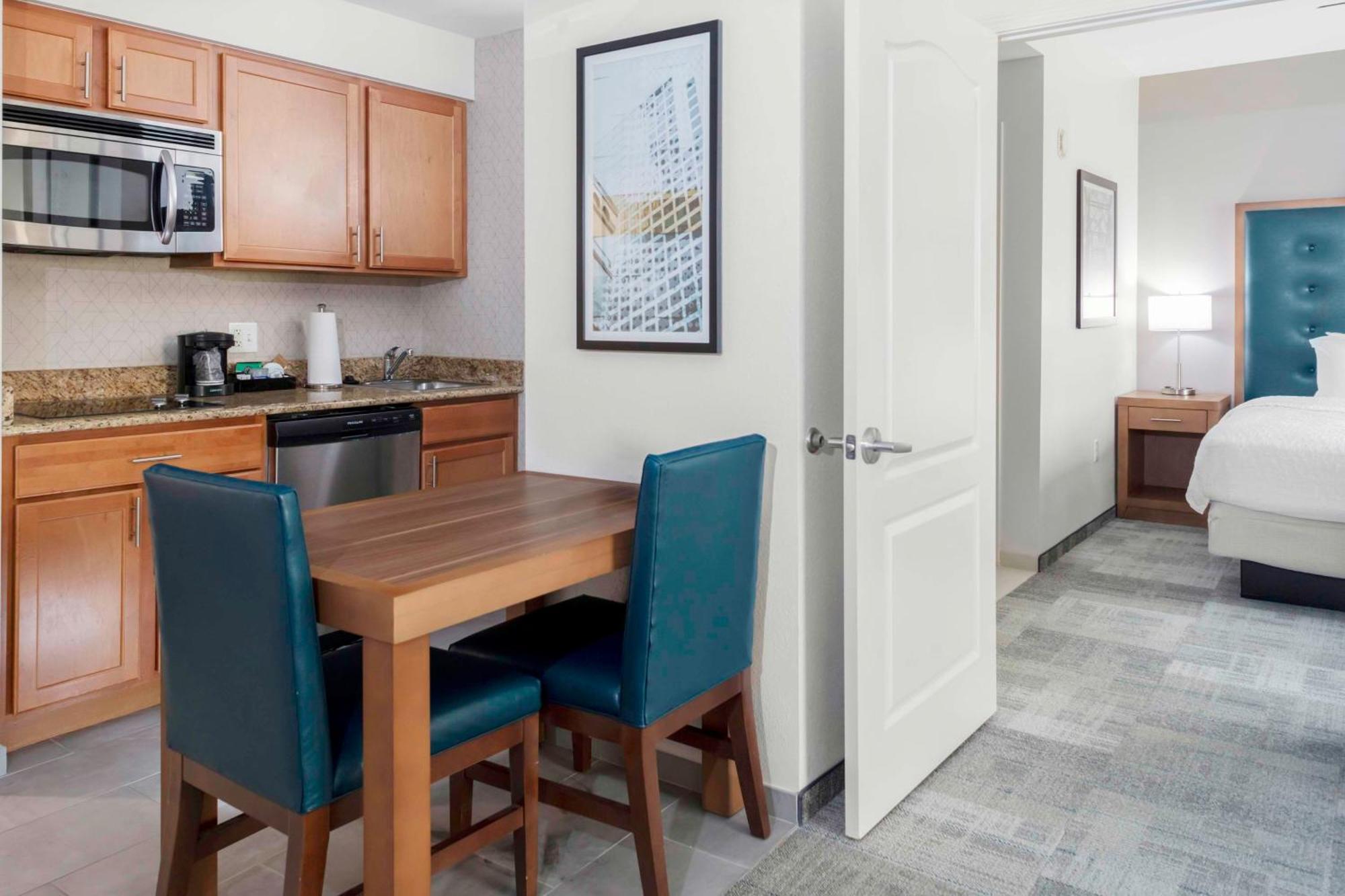 Homewood Suites By Hilton St. Louis - Galleria Richmond Heights Eksteriør billede